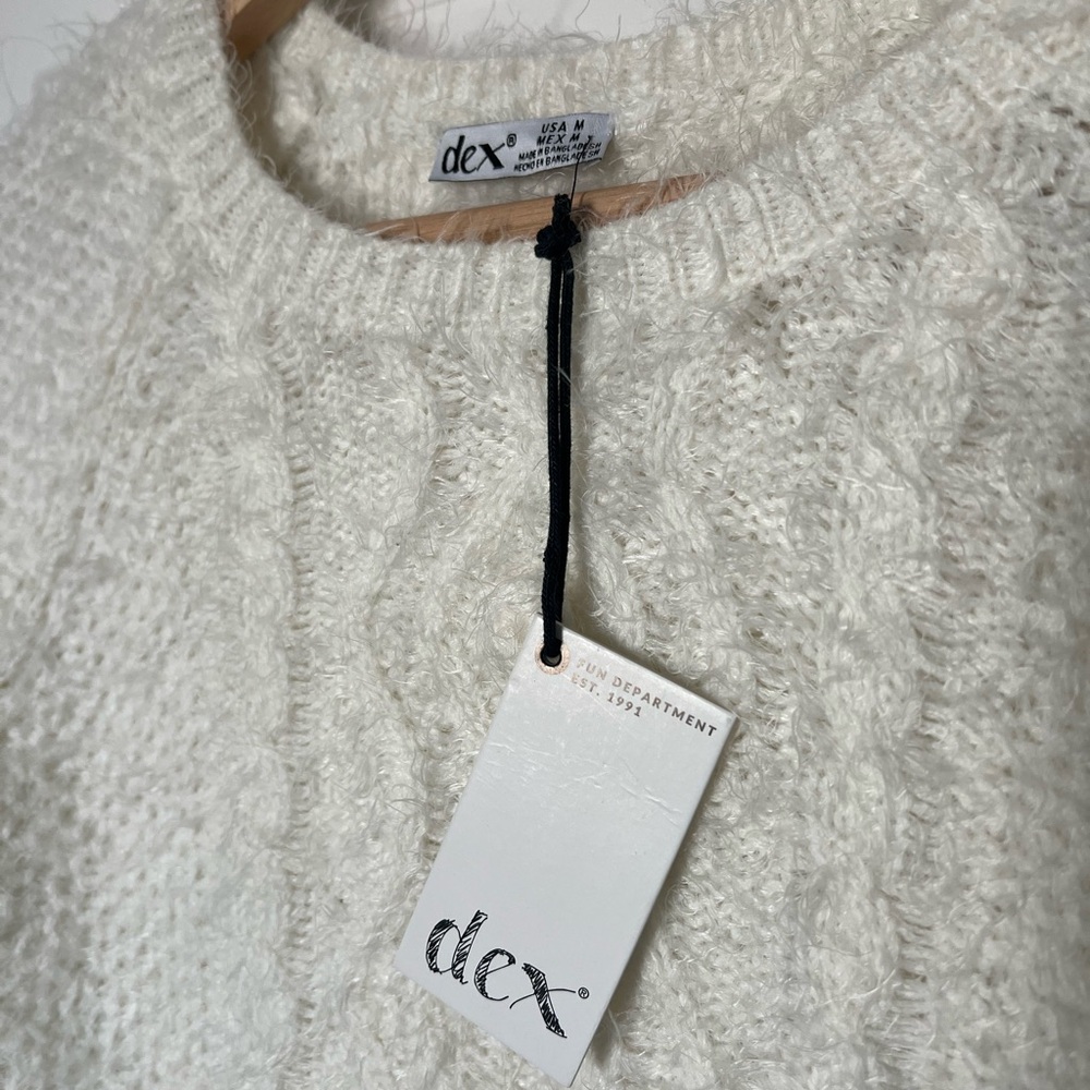 NWT DEX sweater